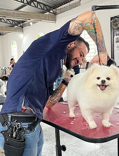 Hallen has been working with dogs for 7 years.